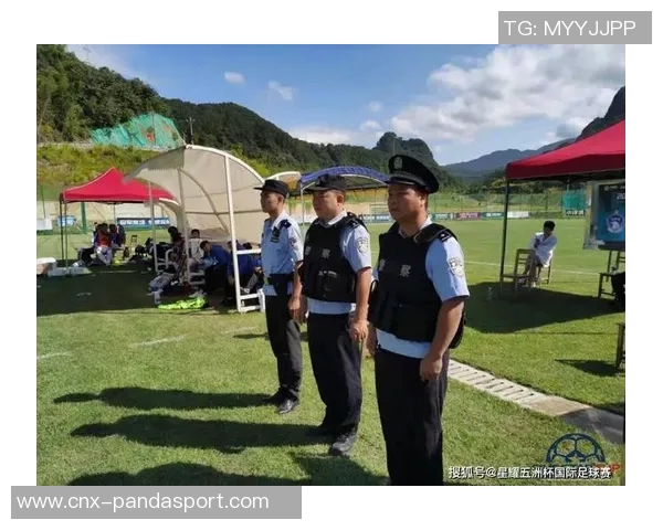 加强足球安全管理保障赛事顺利进行与观众人身安全的有效措施探讨